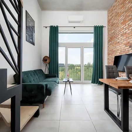 Elegant With Air Conditioning Near The Airport In By Renters * Wrocław